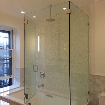 tub & shower enclosure