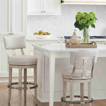Modern Pasadena Kitchen Counter and Bar Stools: Comfort Meets Elegance