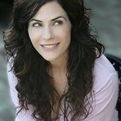 Holly Gagnier's photo