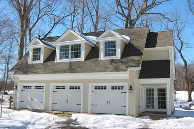 Example of a classic home design design in Philadelphia