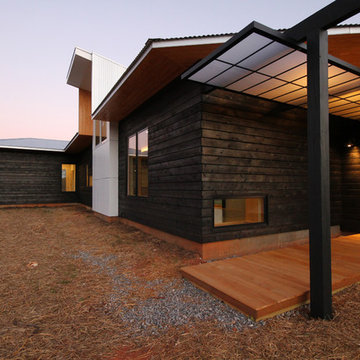Japanese-Inspired Farmhouse