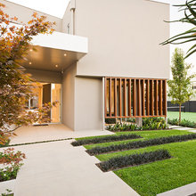 Front Entrance & Garden