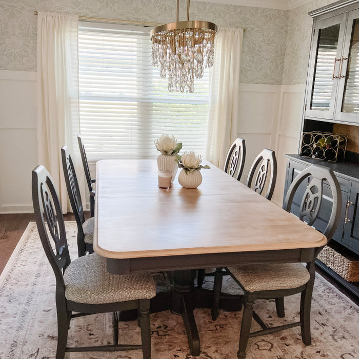 Dining Room design and styling by Beth Sullivan, Lead Designer for Natassja Designs.