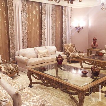 Timeless luxury - formal sitting