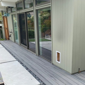 Modern Trex Decking Patio