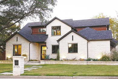Example of a mid-sized minimalist home design design in Dallas