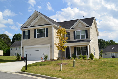 Inspiration for a transitional home design remodel in Raleigh