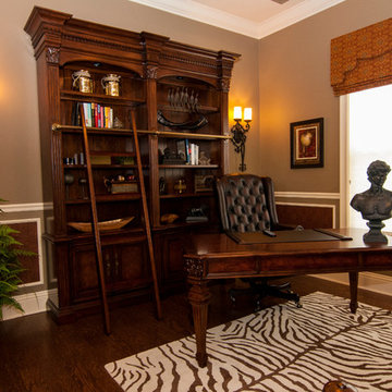 Traditional Home Office