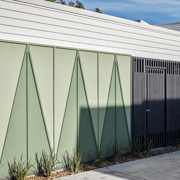 Lomani - Browning Street, Byron Bay