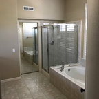 Ipswich CC Bathrooms - 896178ea09D116D7 5097 W144 H144 B0 P0  Contemporary Bathroom