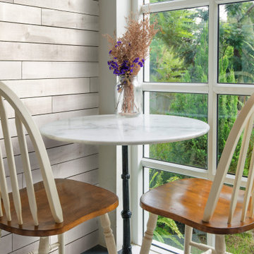 Weathered Wood Accent Boards - Mystic White