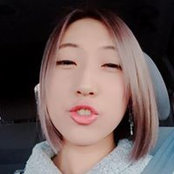 Rina Lee's photo