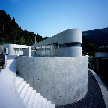 Horizontal House