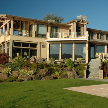 Lakeshore Residence