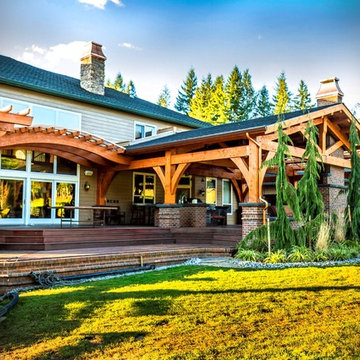 Outdoor Kitchen & Entertainment Patio