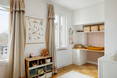 Exemple d'une chambre de bébé scandinave.