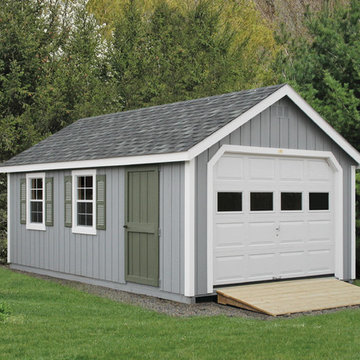 New England Cape Garage