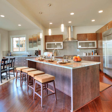 Sierra Homes: Kennedale Waterfront Home