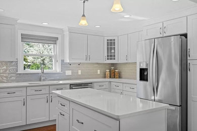Kitchen - contemporary kitchen idea in Boston