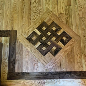 Celtic Knot - Walnut Border