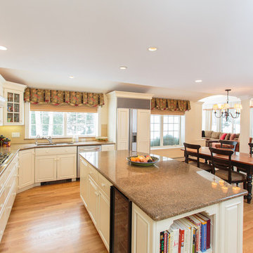 10 Nobscot Road, Weston, MA