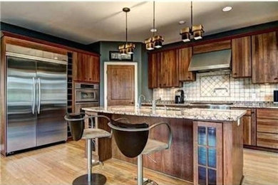 Inspiration for a kitchen remodel in Detroit