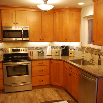 Traditional Maple Cabinets