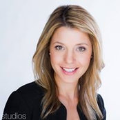 Julie Miller's photo