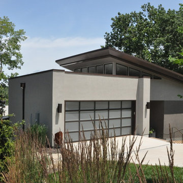 Weatherby Lake Residence