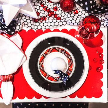"Kitty Loves Christmas" Holiday Tablescape by Robb & Stucky