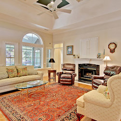 Spacious great room with coffered ceiling - Products