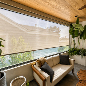 Manual Patio Shades for Sun & Privacy Control