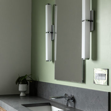 Modern Luxe Bathroom
