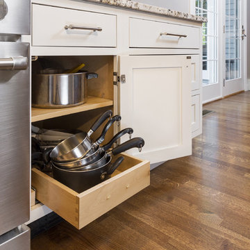 Classic Inset Shaker Kitchen Design