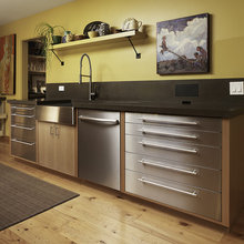 Poolhouse Cabinets