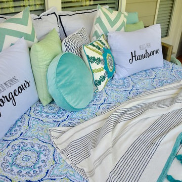 A SOUTHERN STYLE SLEEPING PORCH