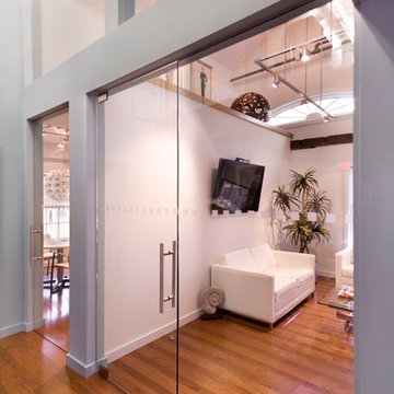 Frameless Office & Conference Rooms