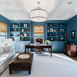 Design ideas for a modern home office and library in Bridgeport.