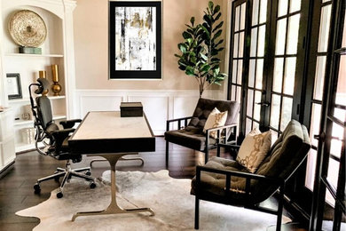 Home office - traditional home office idea in Houston
