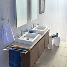 21st Street Garage Bathroom