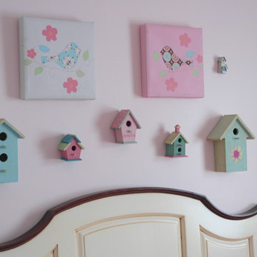 Girl's Bedroom