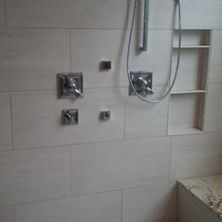 8091 - Bathroom Accessories