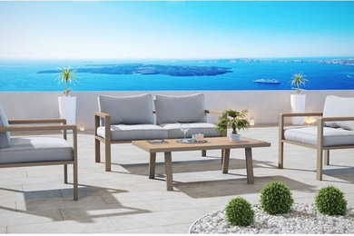 Inspiration for a modern patio remodel in Miami