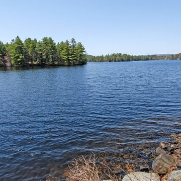 ACTIVE: Lake Wicwas Waterfront Cottage