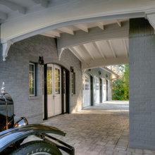 Porte cochere