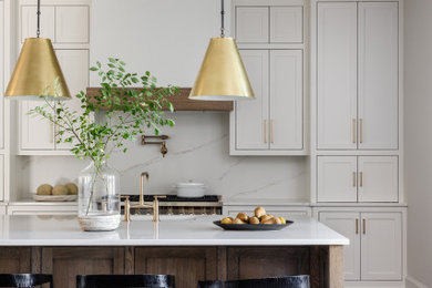 Transitional kitchen photo in Charlotte