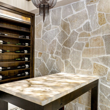 Mendota Heights Wine Cellar