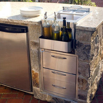 Outdoor Kitchens