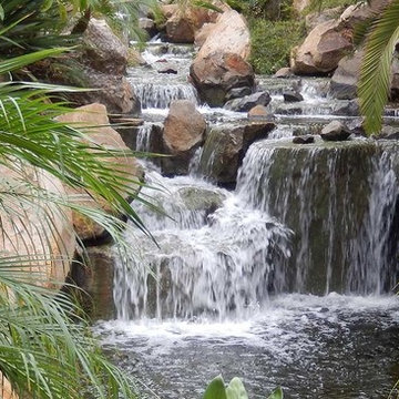 Grand Traditions “Compass Garden"