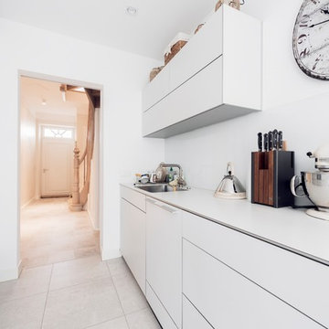 Individuelle Kassettentüren in weißem Strichlack